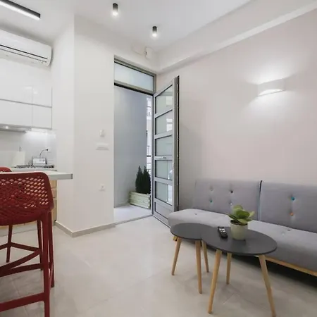Apts. For Large Group With Parking & Yard * Chania (Crete)